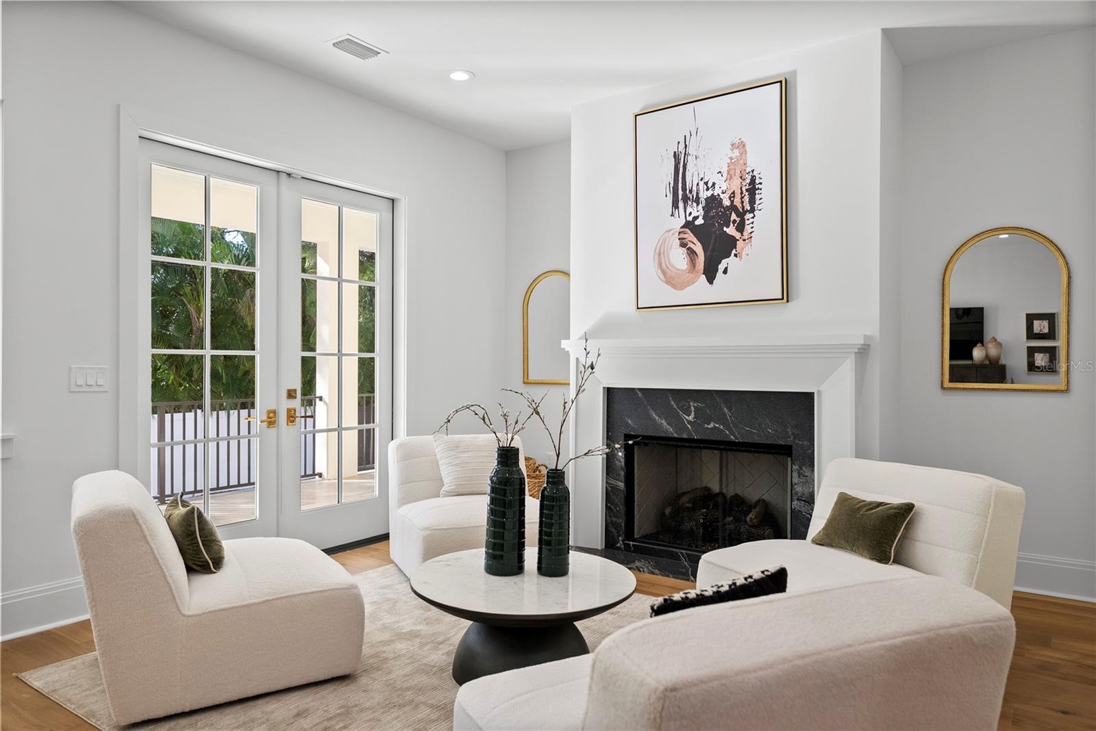 Image 9 of 58 For 4614 Tennyson