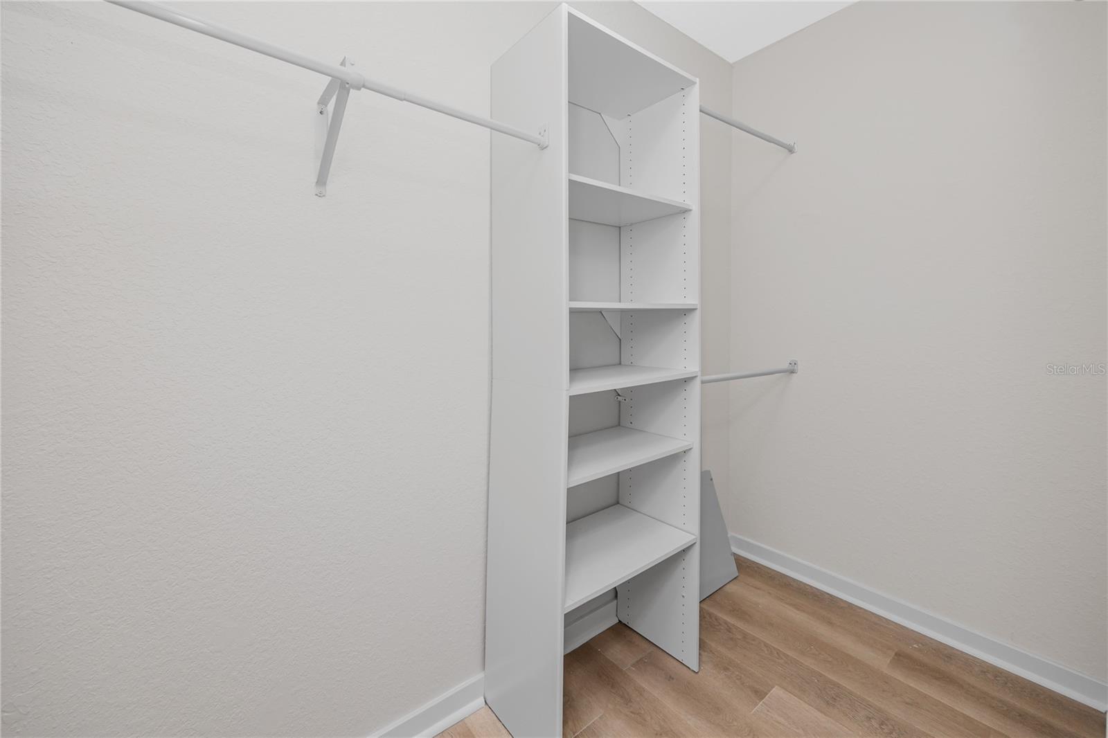 Image 28 of 34 For 851 3rd Ave N