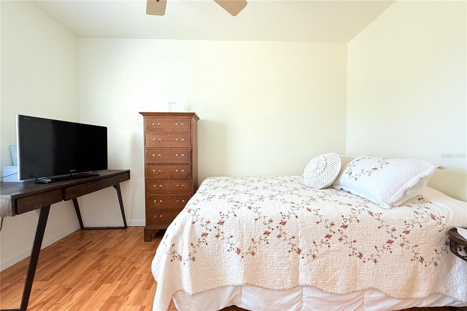 Image 32 of 51 For 10908 Brightside Drive