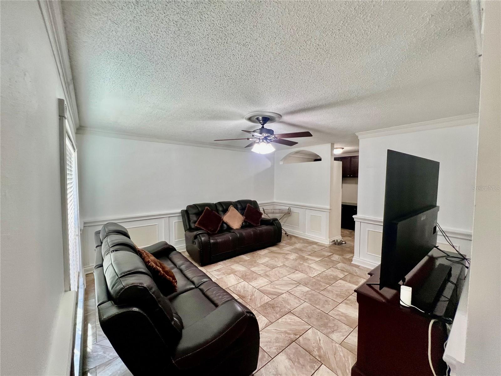 Image 9 of 51 For 10908 Brightside Drive