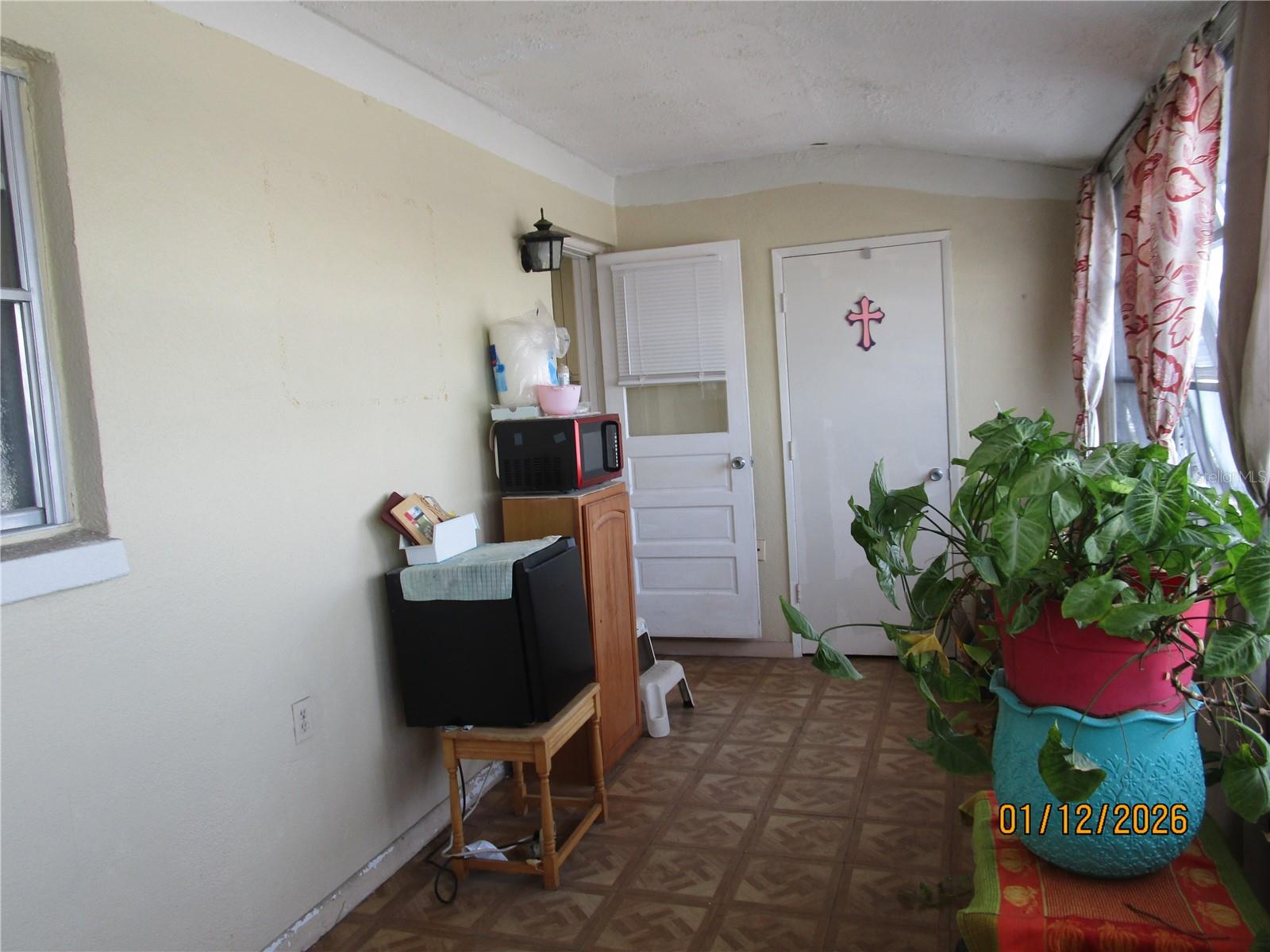 Image 25 of 50 For 1900 59th Avenue N 305