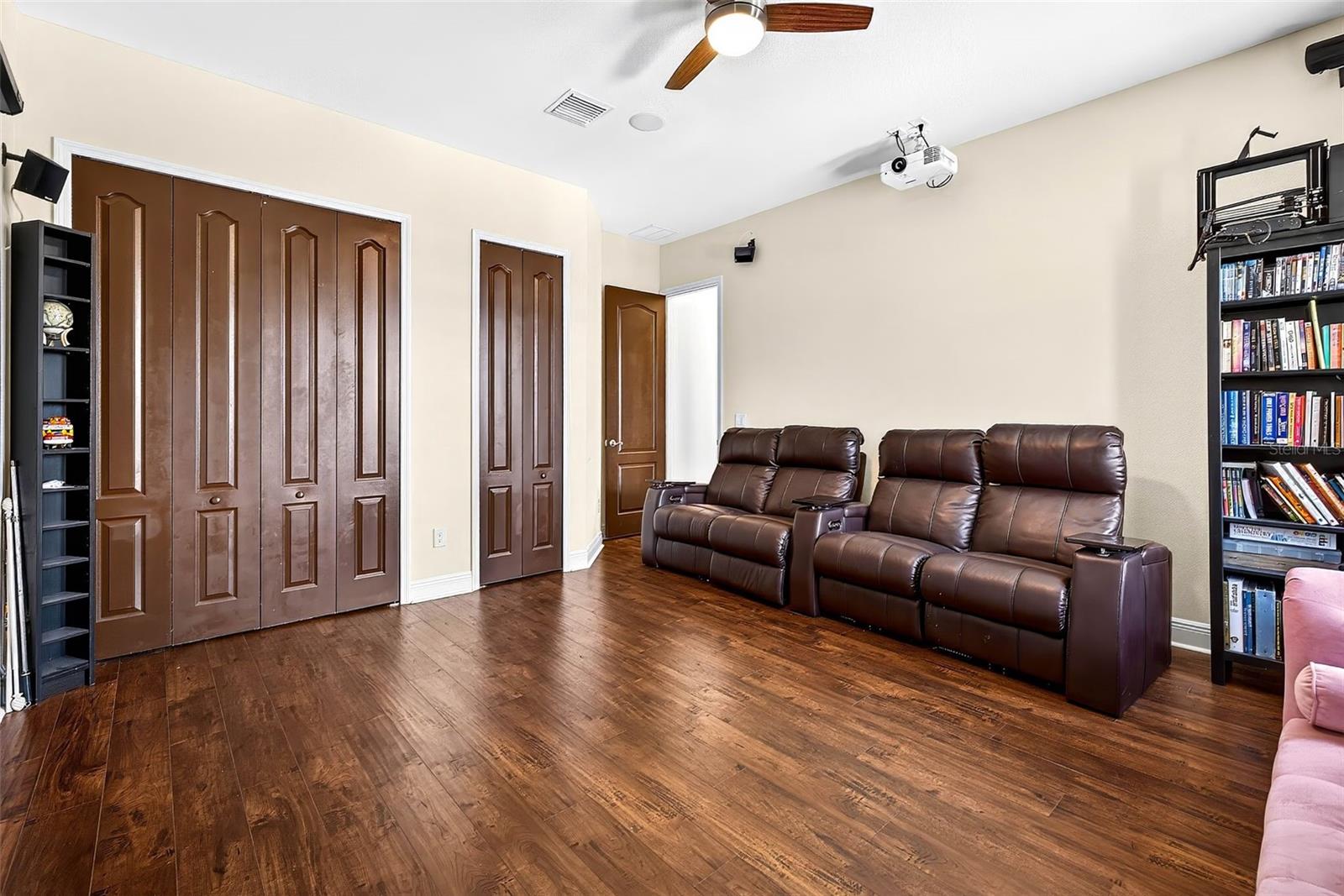 Image 25 of 40 For 3532 Shell Point Road