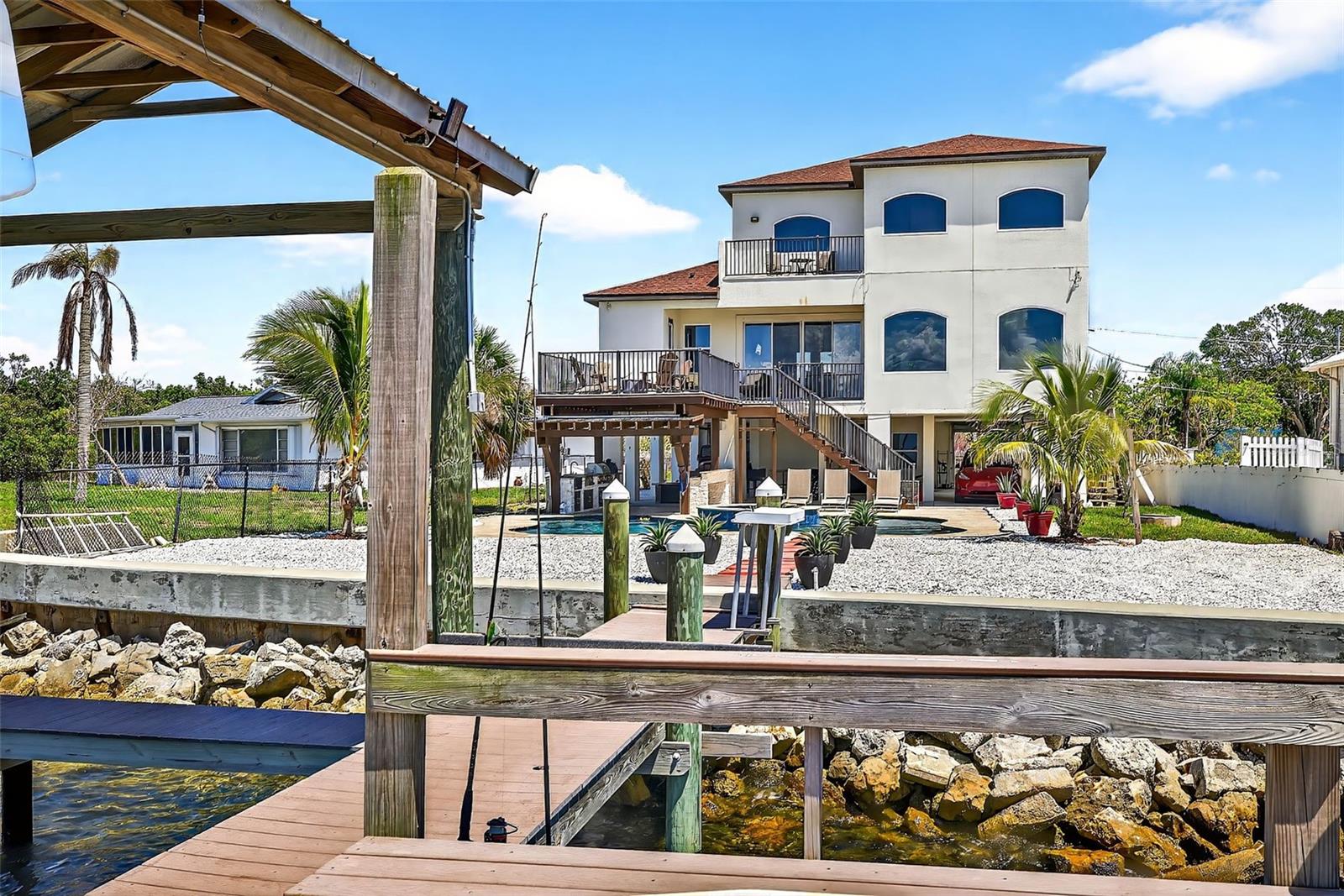 Image 37 of 40 For 3532 Shell Point Road