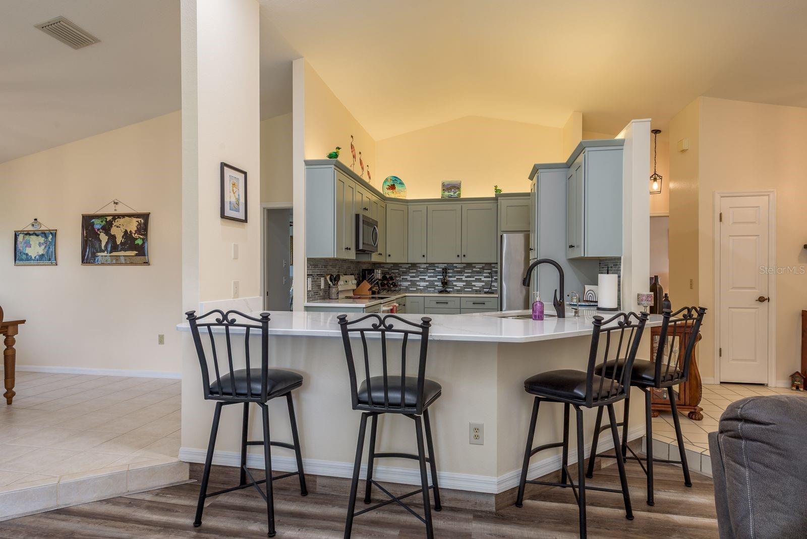 Image 10 of 50 For 13021 Pinnacle Lane