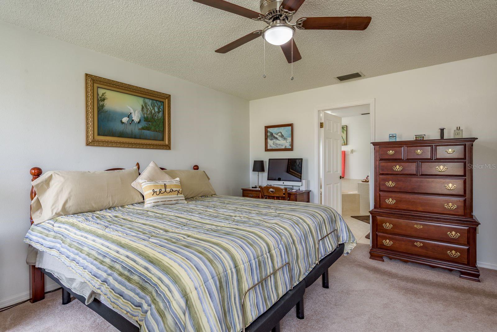 Image 19 of 50 For 13021 Pinnacle Lane