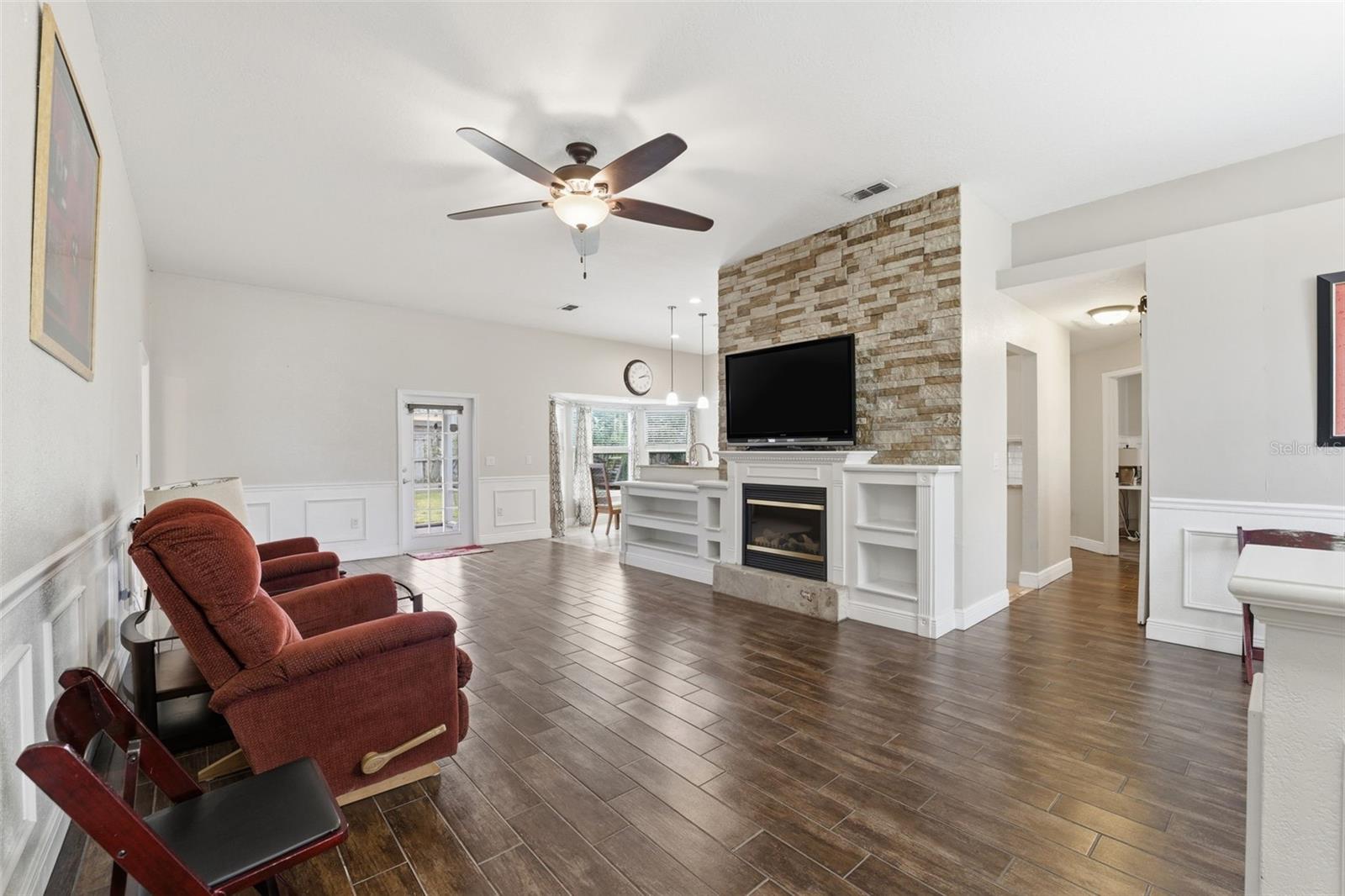 Image 5 of 36 For 11417 Palm Pasture Drive