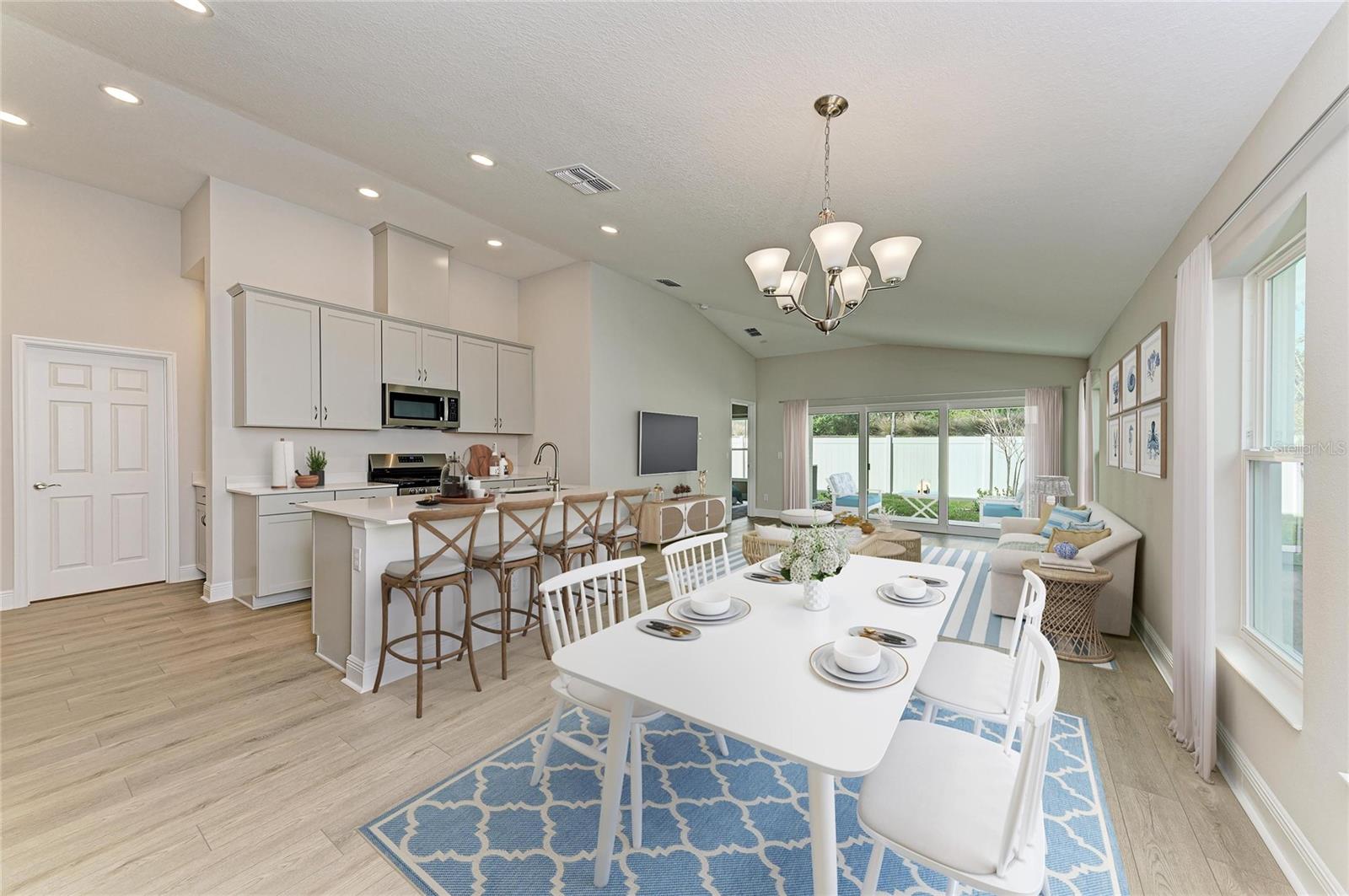 Image 17 of 28 For 12374 Oak Hill Way