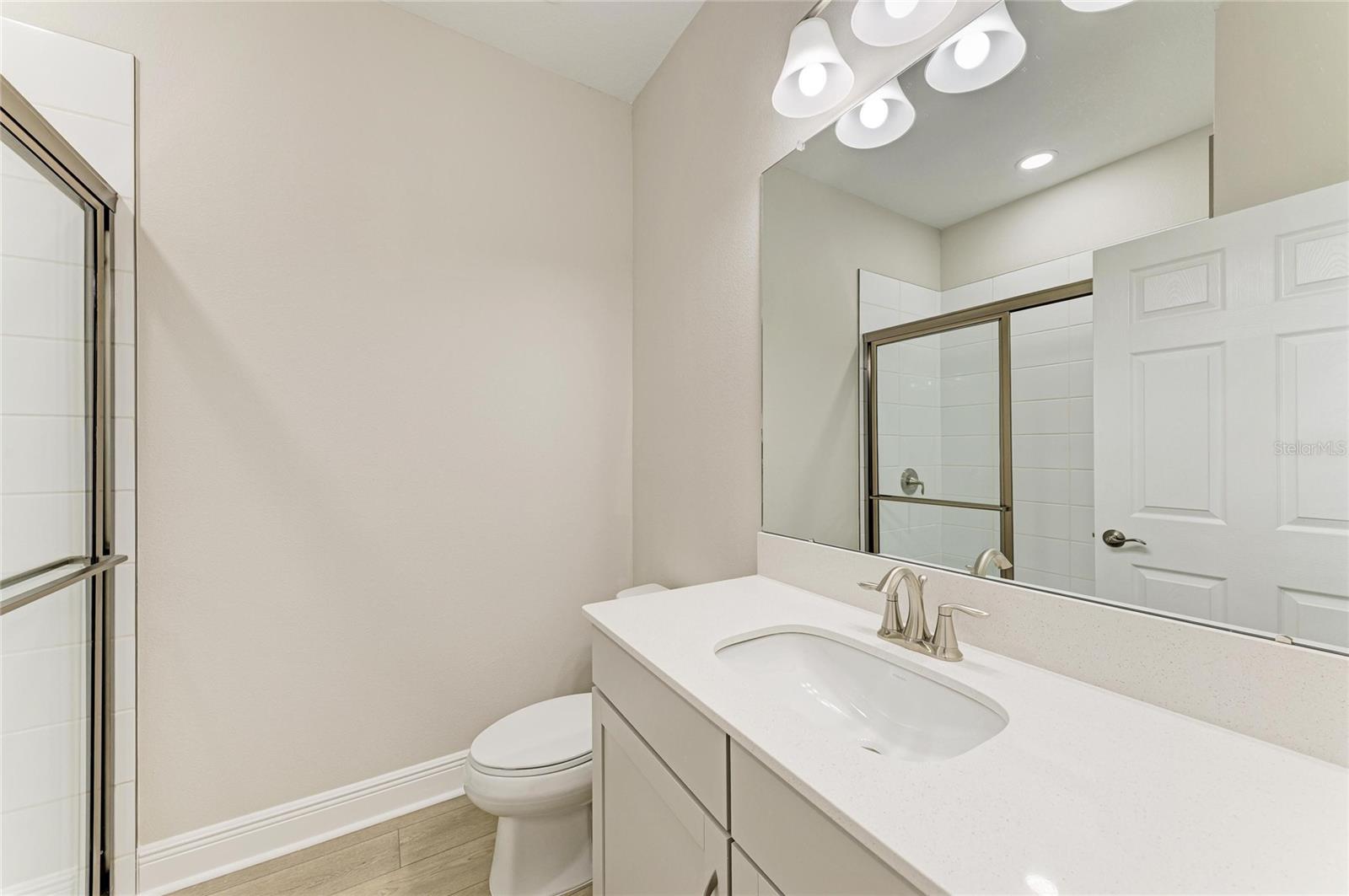 Image 23 of 28 For 12374 Oak Hill Way