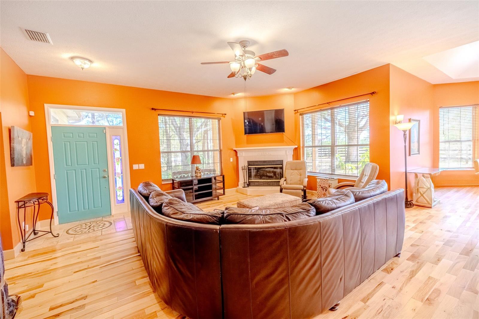 Image 11 of 52 For 12480 Fern Point