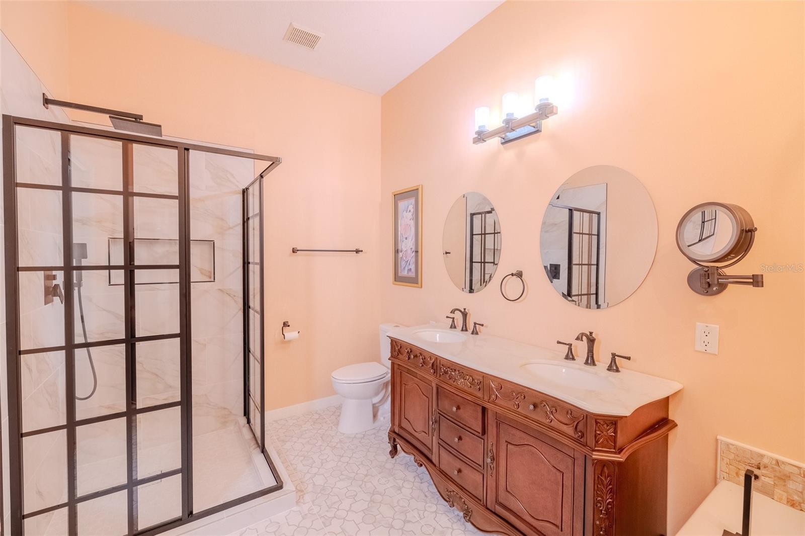 Image 34 of 52 For 12480 Fern Point