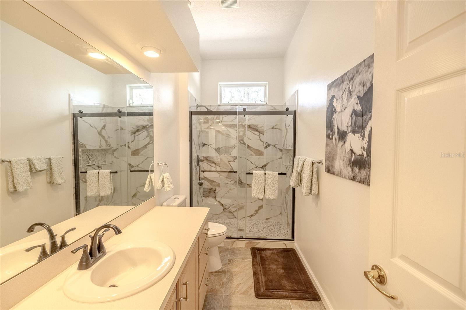 Image 37 of 52 For 12480 Fern Point