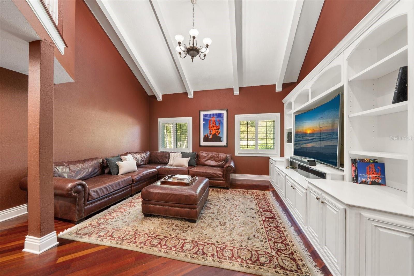 Image 17 of 83 For 2402 Pine Hammock