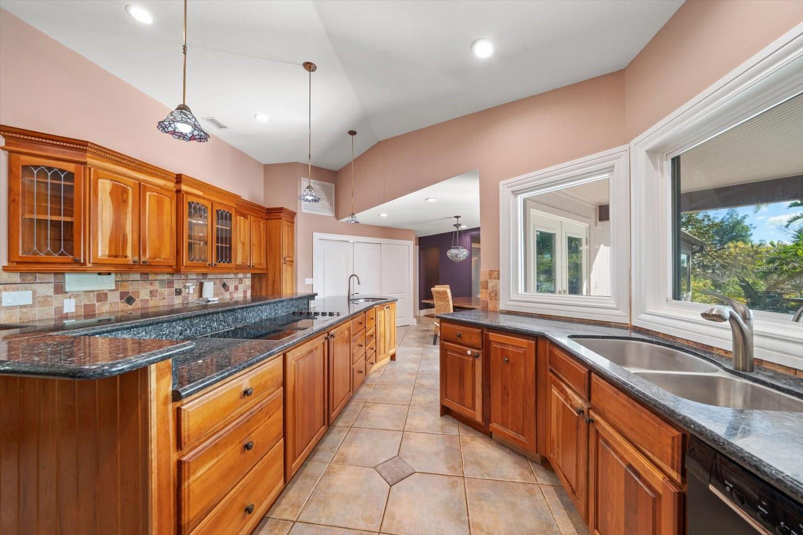 Image 23 of 83 For 2402 Pine Hammock