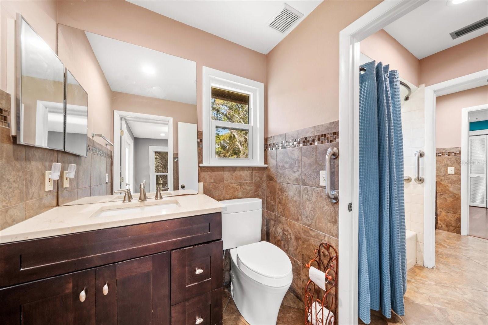 Image 48 of 83 For 2402 Pine Hammock