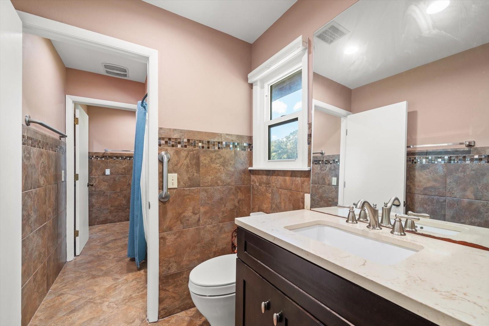 Image 49 of 83 For 2402 Pine Hammock