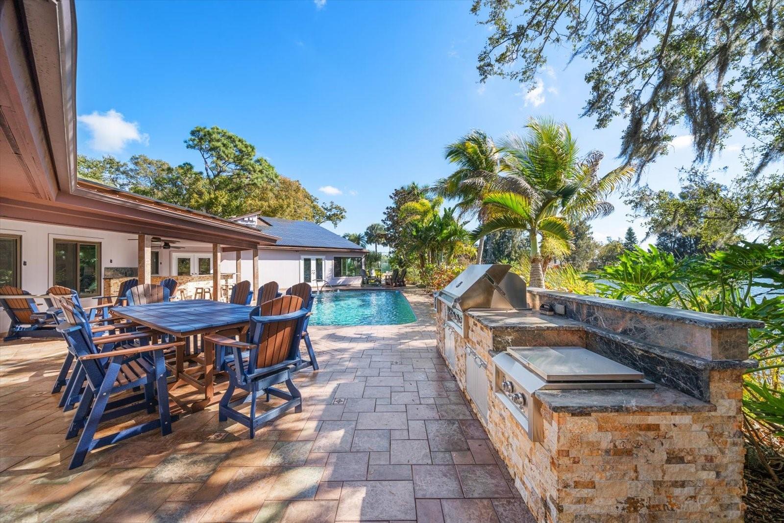 Image 6 of 83 For 2402 Pine Hammock