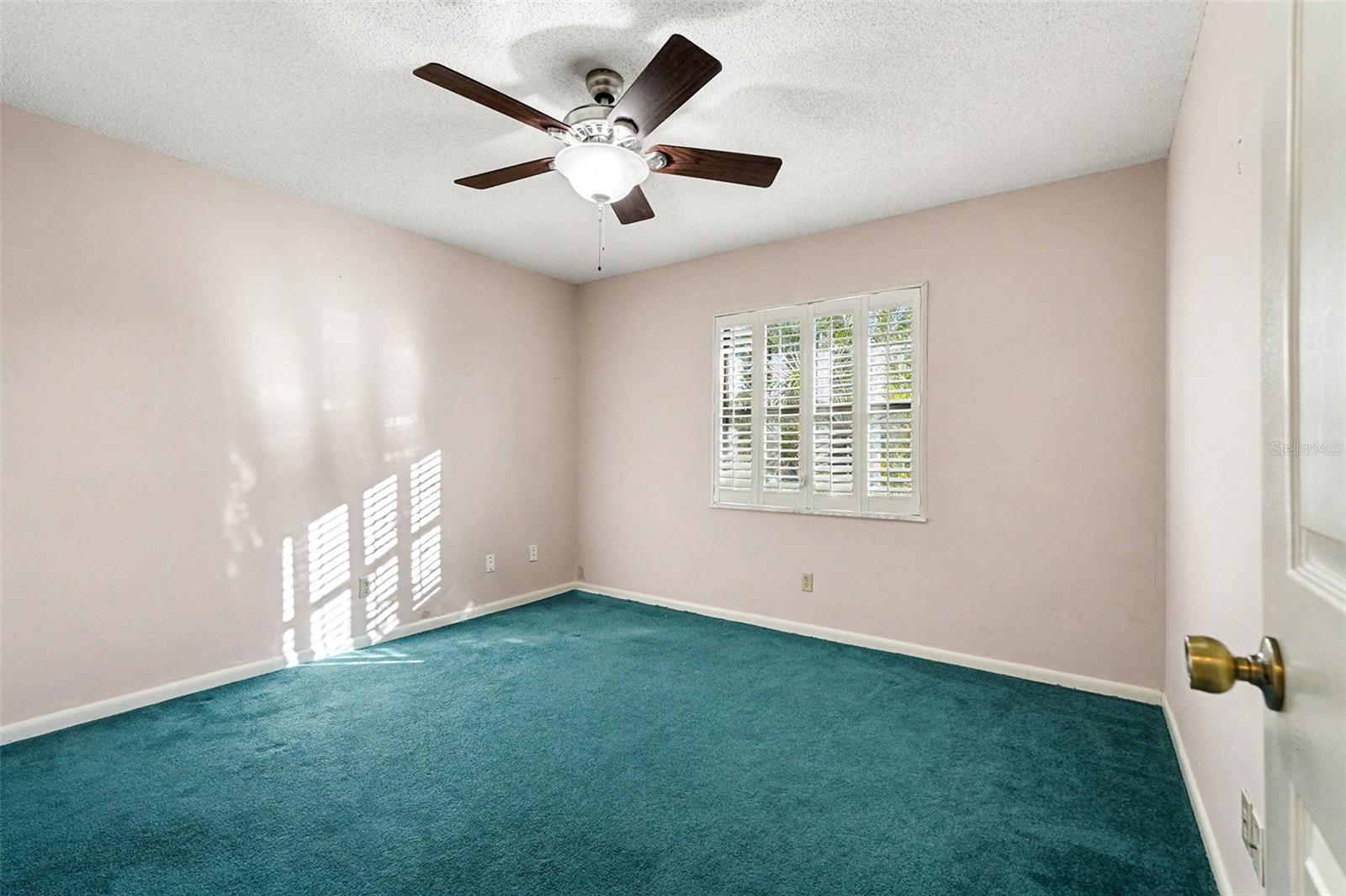 Image 16 of 28 For 38345 Cottonwood Place 38345