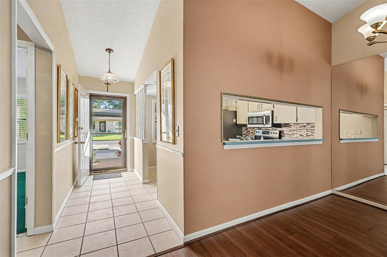 Image 3 of 28 For 38345 Cottonwood Place 38345