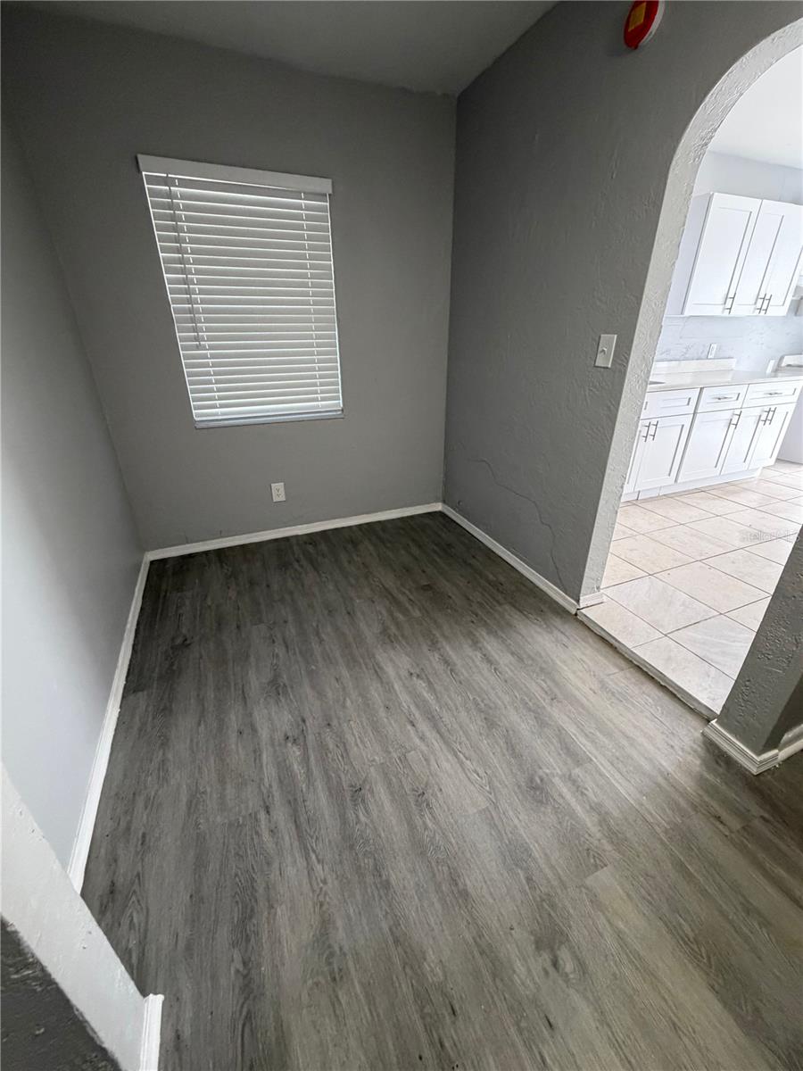 Image 6 of 9 For 962 19th Avenue S B