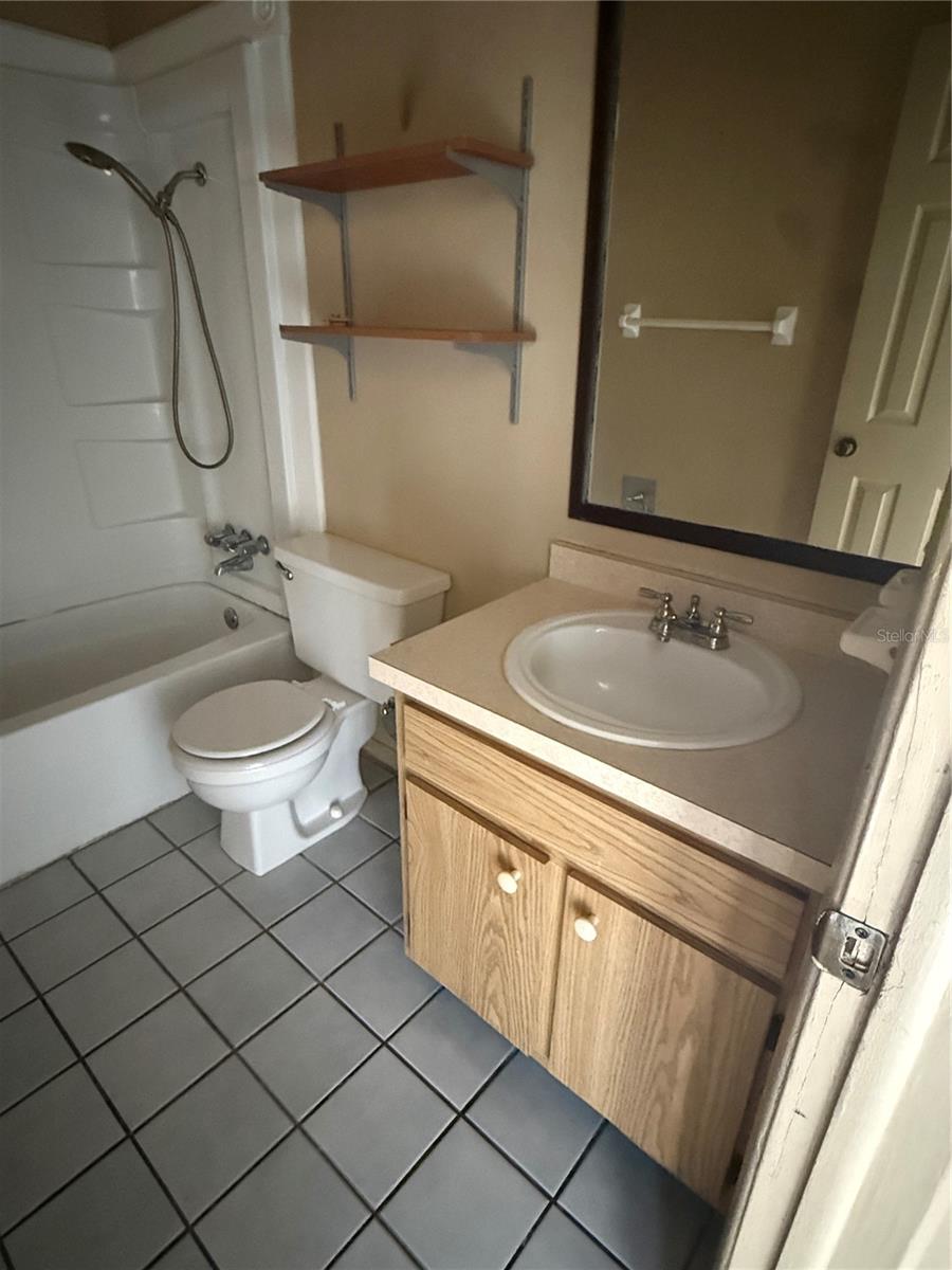 Image 13 of 22 For 3620 Hartford Street N