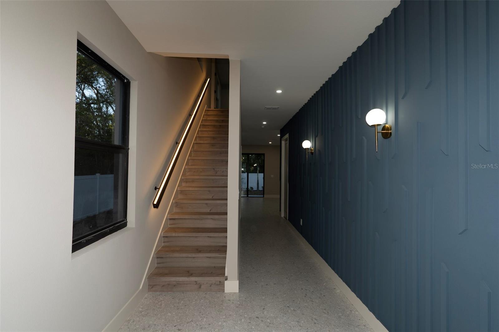 Image 11 of 45 For 7621 Amherst Street