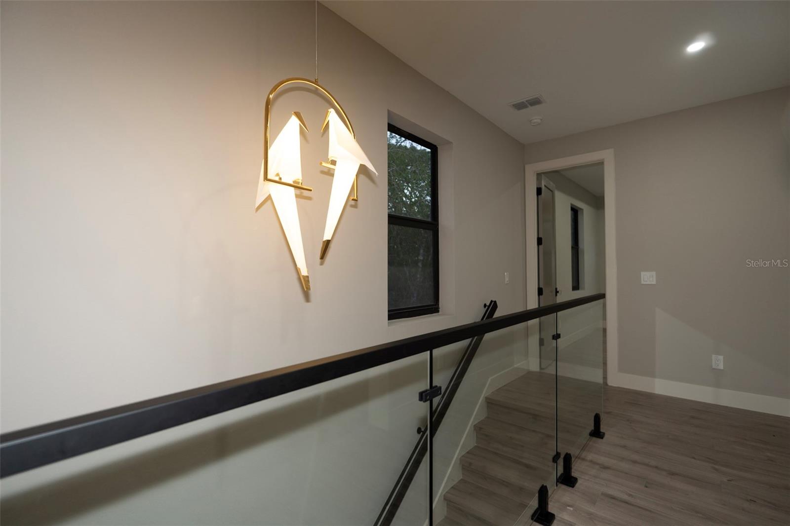 Image 28 of 45 For 7621 Amherst Street