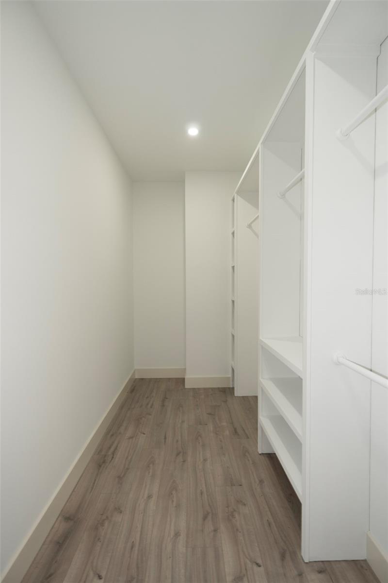 Image 38 of 45 For 7621 Amherst Street