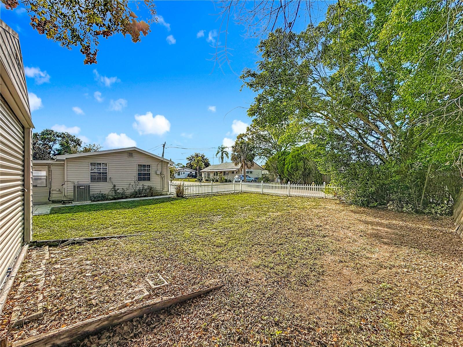 Image 60 of 76 For 1125 Michigan Drive N