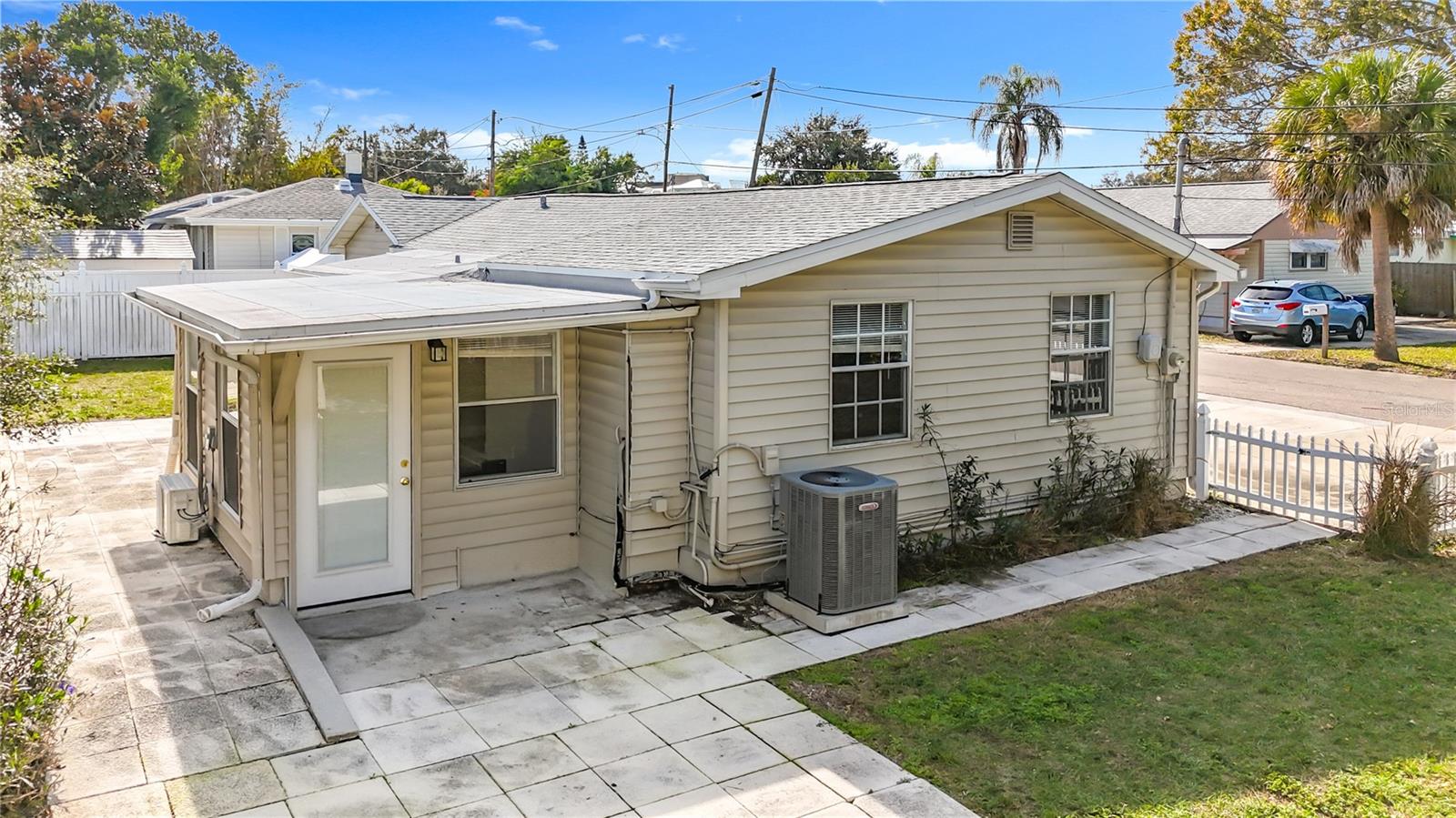 Image 64 of 76 For 1125 Michigan Drive N