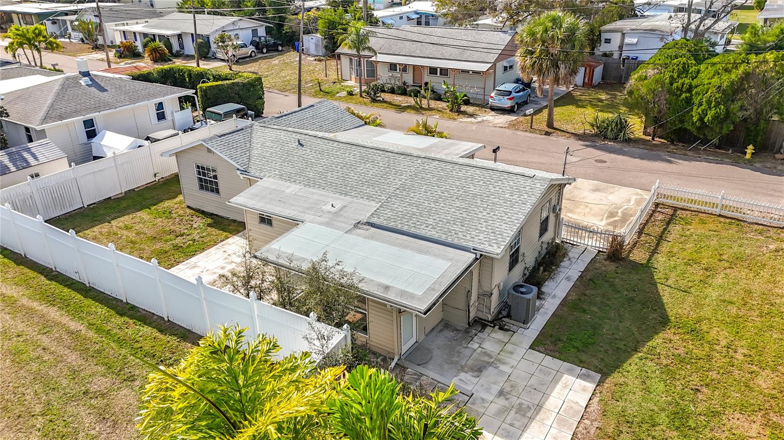 Image 65 of 76 For 1125 Michigan Drive N