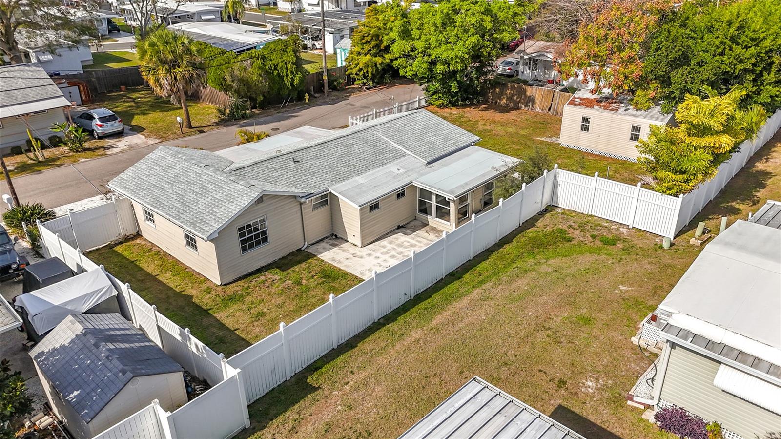 Image 66 of 76 For 1125 Michigan Drive N