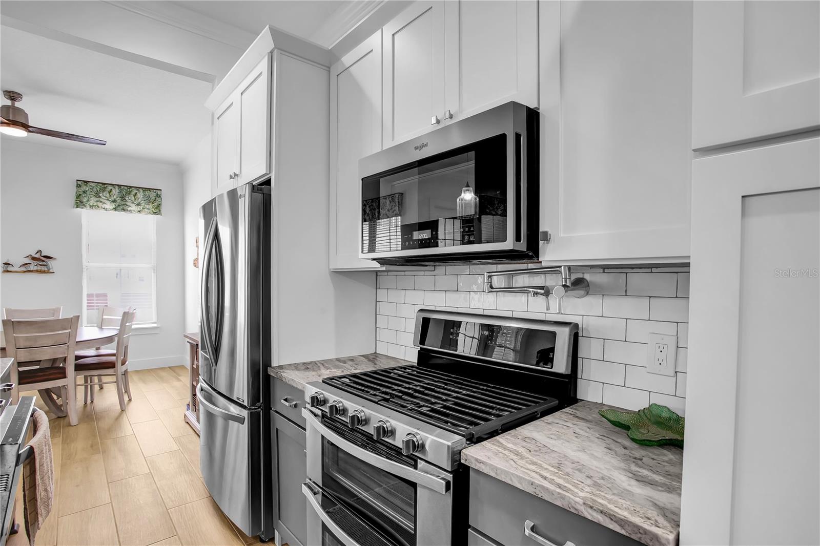 Image 14 of 47 For 19915 Gulf Boulevard 204