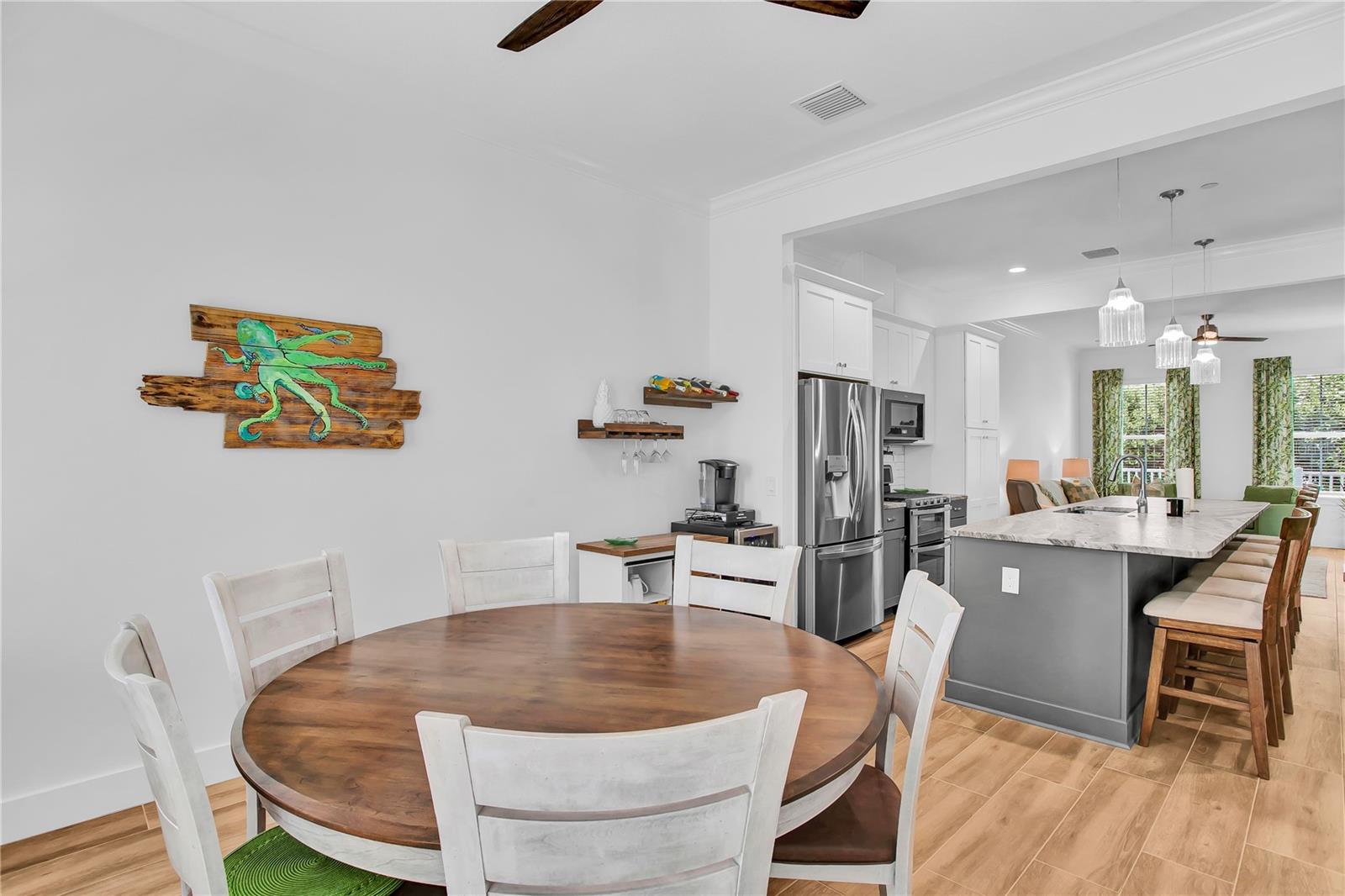 Image 18 of 47 For 19915 Gulf Boulevard 204