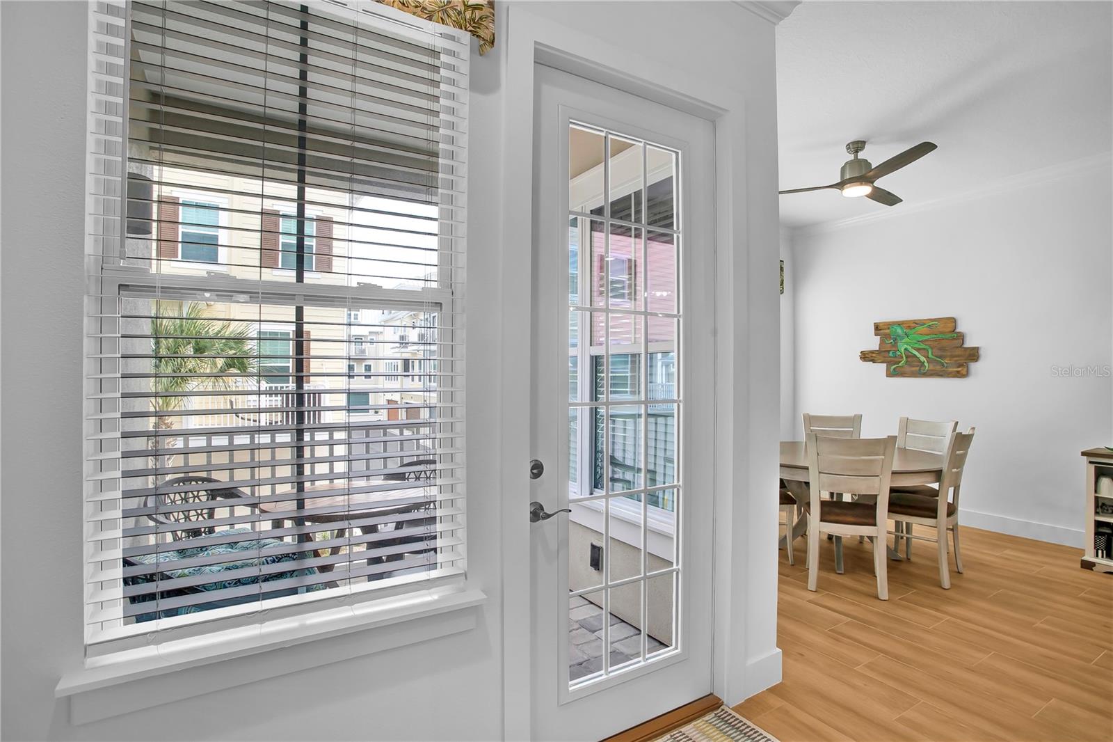 Image 20 of 47 For 19915 Gulf Boulevard 204