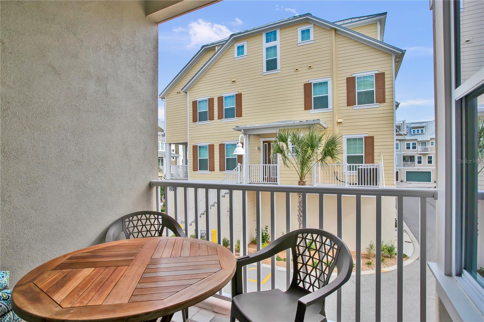 Image 21 of 47 For 19915 Gulf Boulevard 204