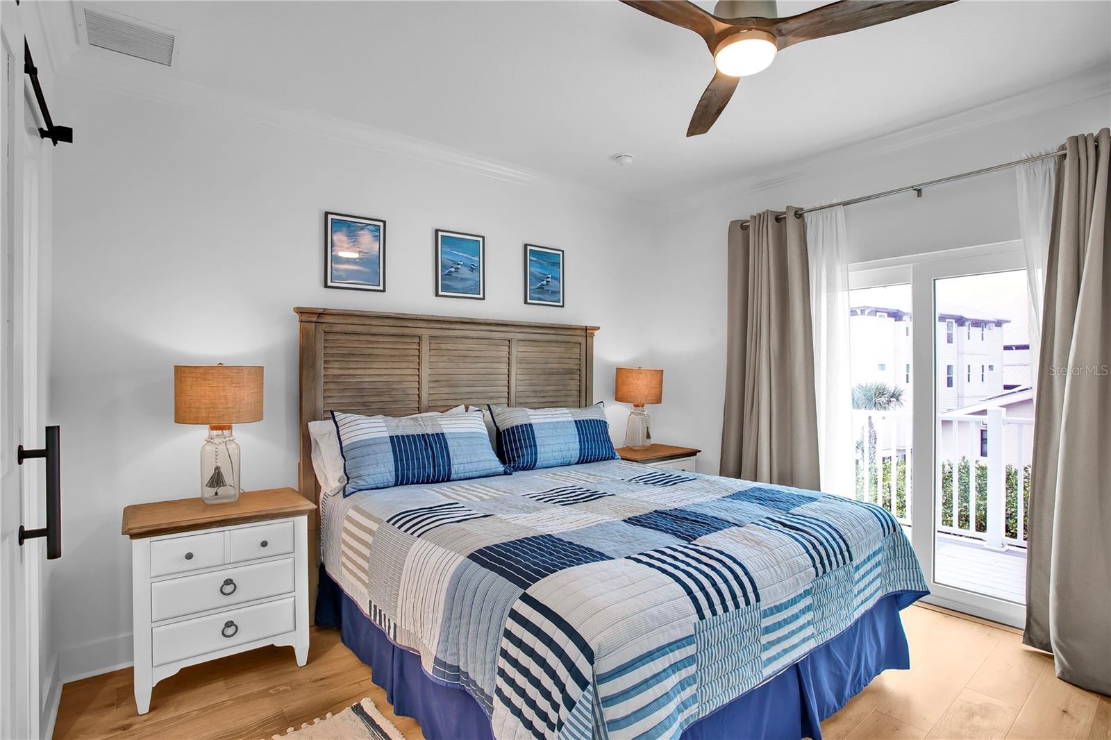 Image 23 of 47 For 19915 Gulf Boulevard 204