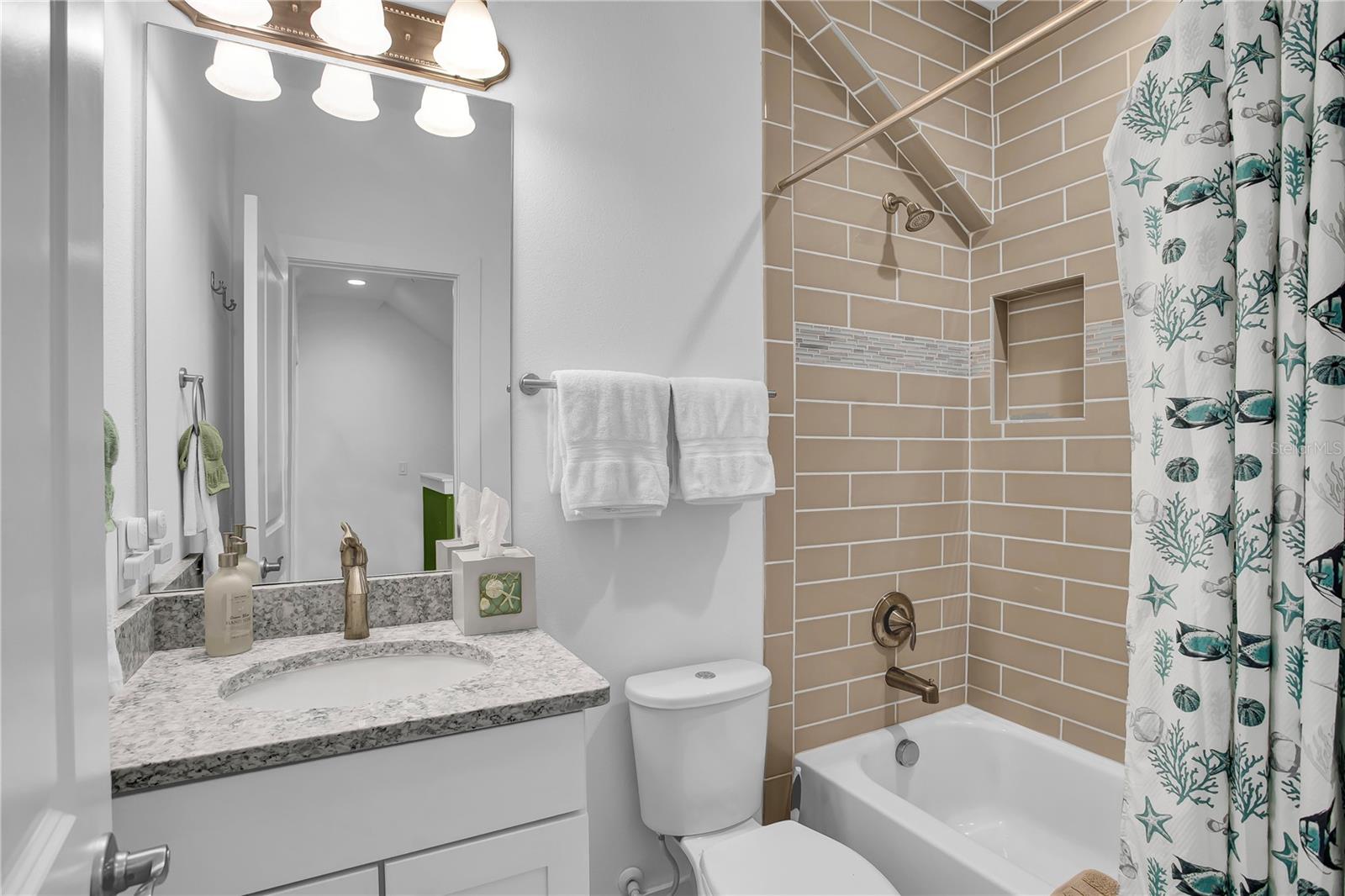 Image 39 of 47 For 19915 Gulf Boulevard 204