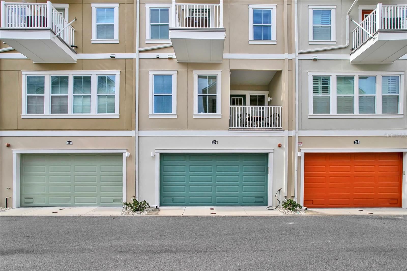 Image 5 of 47 For 19915 Gulf Boulevard 204