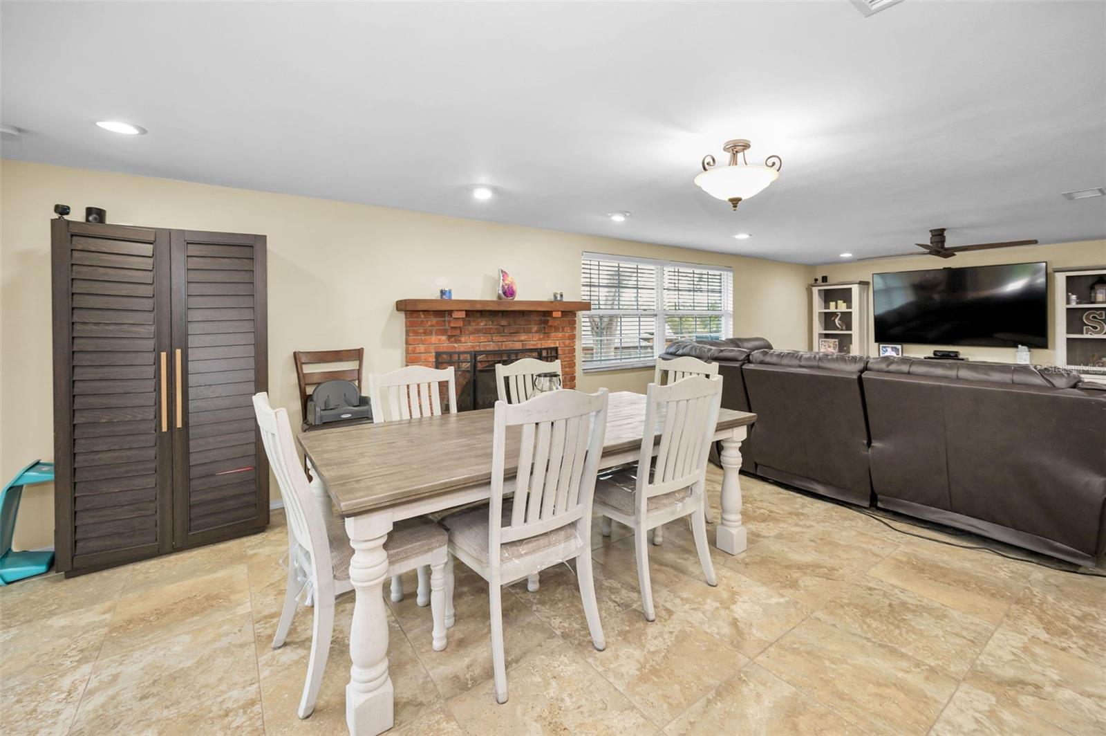 Image 10 of 66 For 9351 Delray Drive