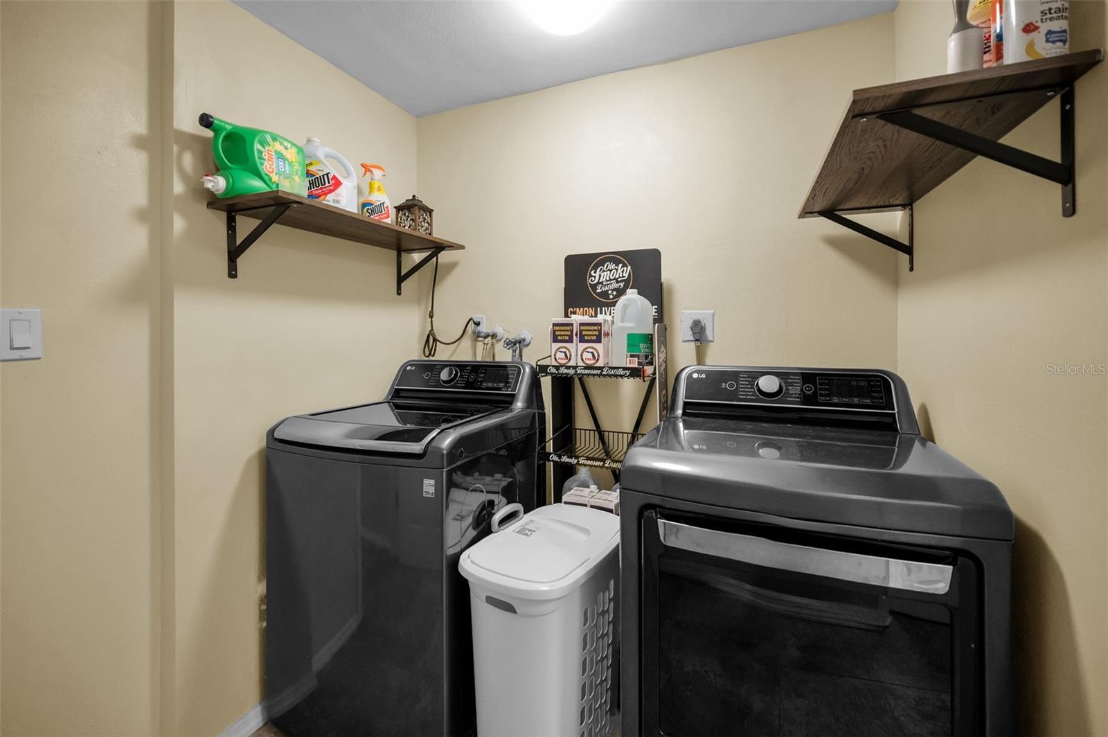 Image 36 of 66 For 9351 Delray Drive