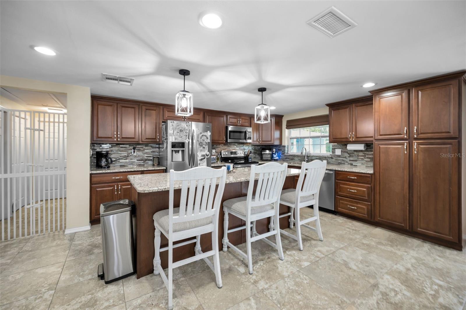 Image 4 of 66 For 9351 Delray Drive