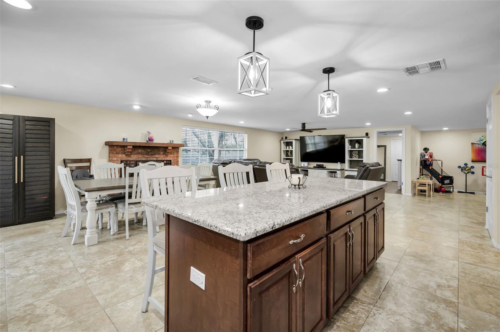 Image 9 of 66 For 9351 Delray Drive