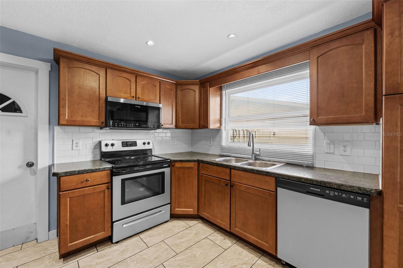 Image 13 of 32 For 8615 Newton Drive