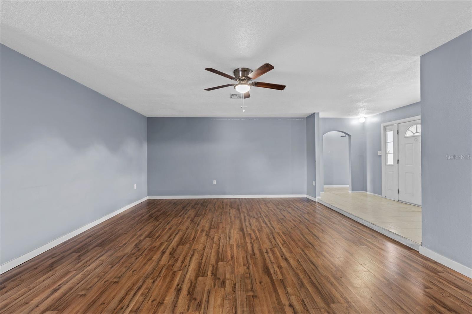 Image 7 of 32 For 8615 Newton Drive