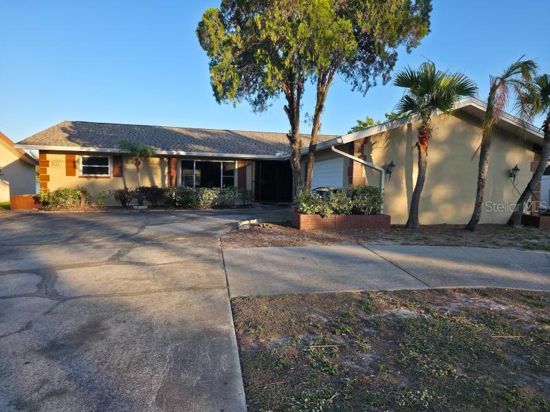 Image 2 of 35 For 2111 Keene Road