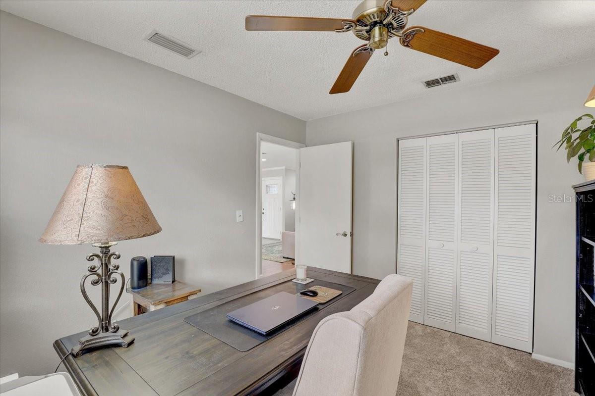 Image 22 of 43 For 6490 Cedarbrook Drive S