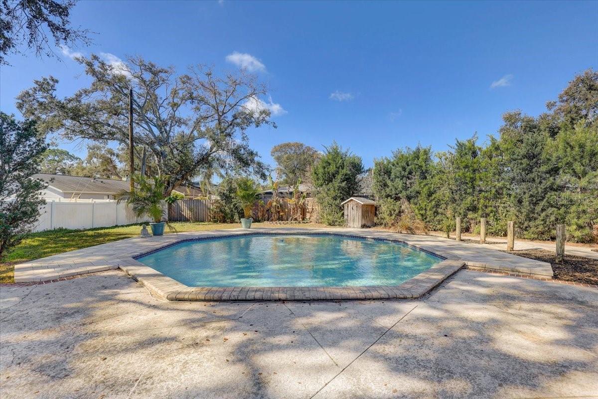 Image 33 of 43 For 6490 Cedarbrook Drive S