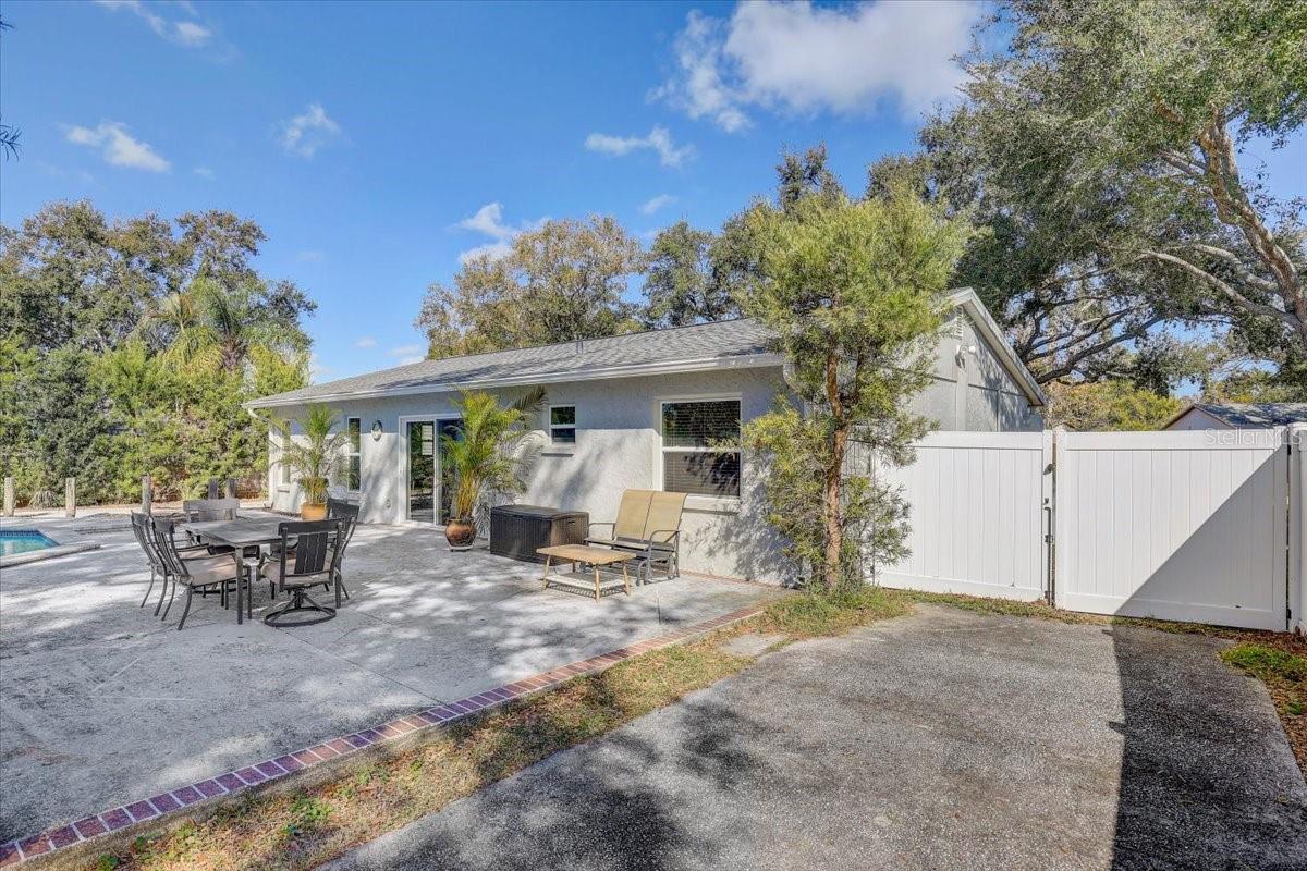 Image 36 of 43 For 6490 Cedarbrook Drive S