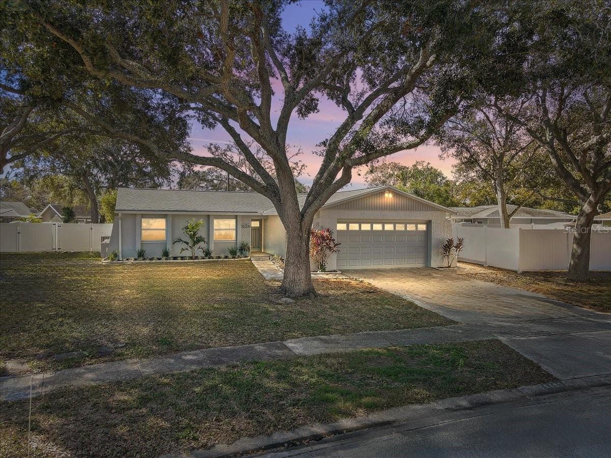 Image 37 of 43 For 6490 Cedarbrook Drive S