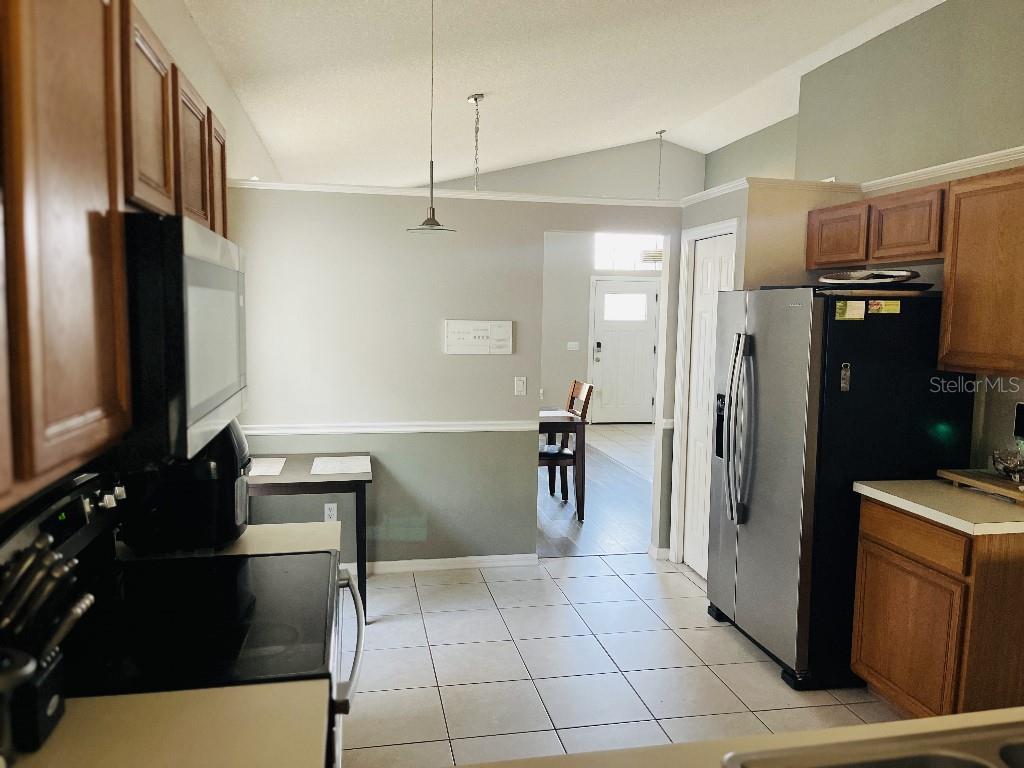 Image 4 of 12 For 2712 Birmingham Boulevard